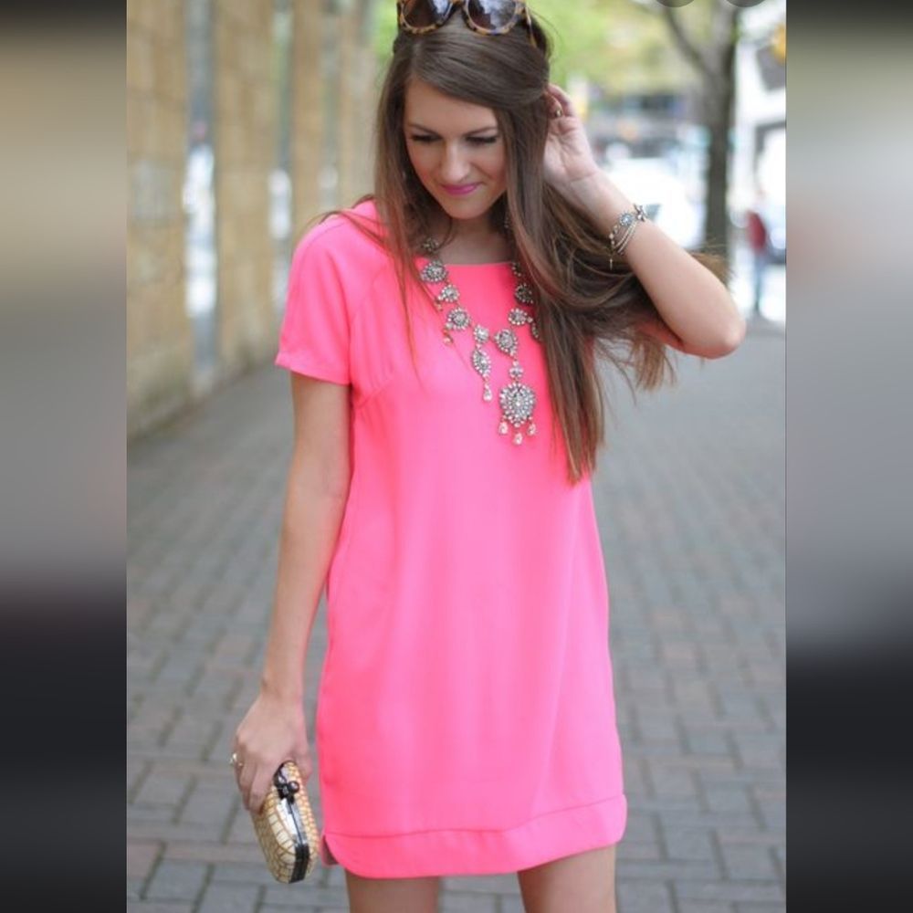 SANS SOUCI Hot‎ Pink Mini Shift Dress